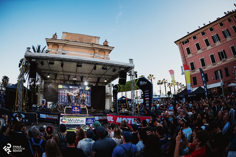 UCI Enduro World Cup Finale Outdoor Region 2024: chiusa la prima prova di Coppa del Mondo