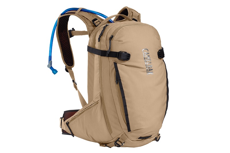 CamelBak® H.A.W.G.® 20 arriva sul mercatoIl primo zaino da MTB al mondo con tecnologia RECCO®
