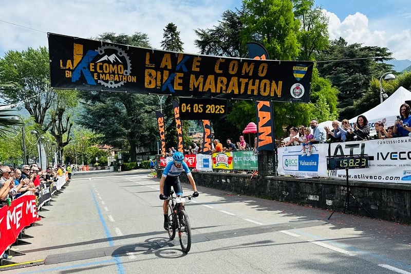 Alla Lake Como bike marathon i primi sigilli di Cominelli e Bulleri