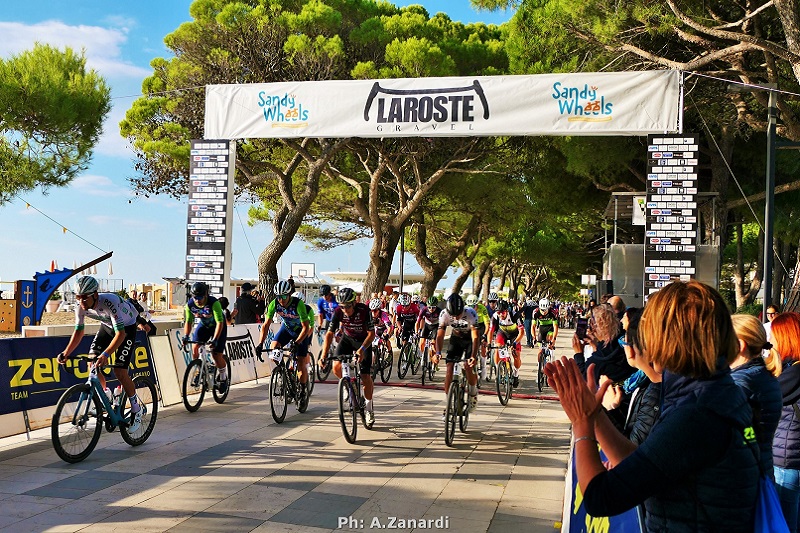 Laroste Gravel 2026 vi attende con tante novità e una fantastica promo!