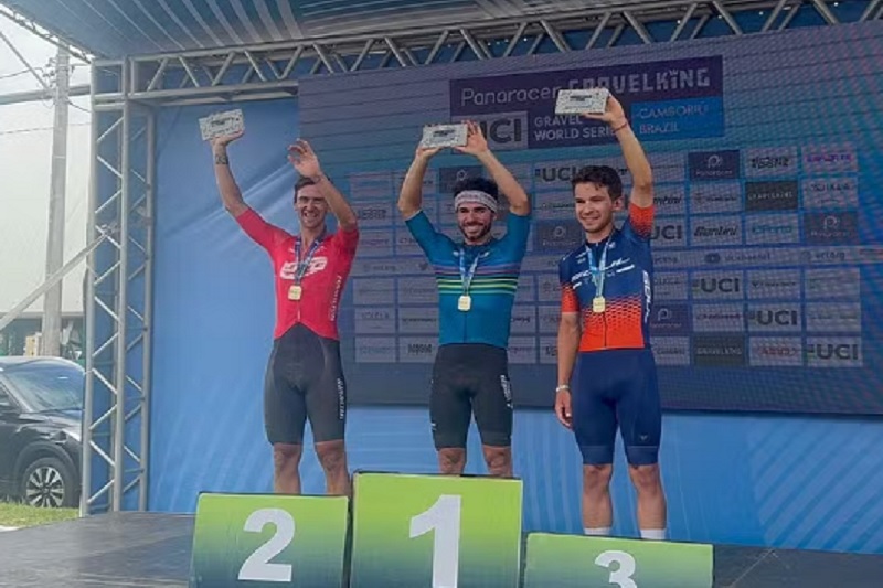 Avancini si impone nella UCI gravel Brazil