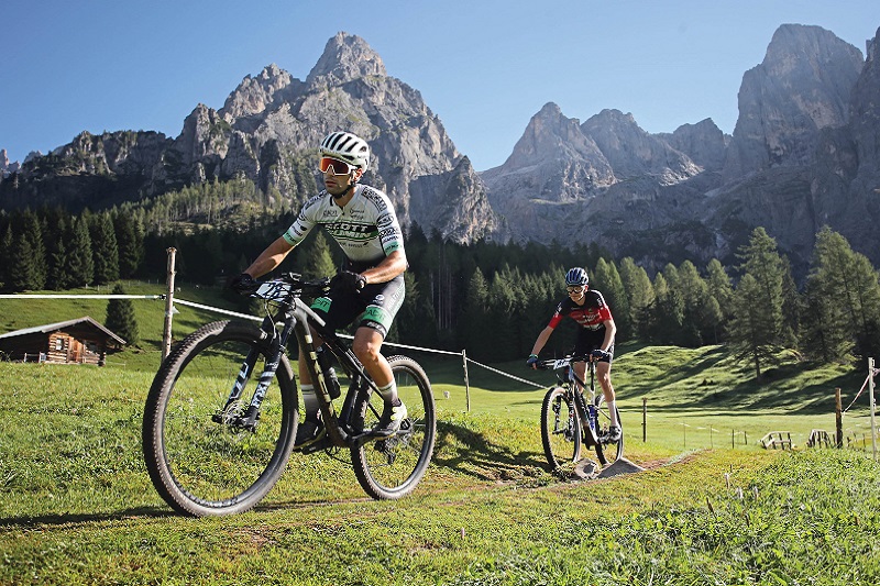 Adrenalina e passione a Primiero: la mtb marathon lancia la sfida