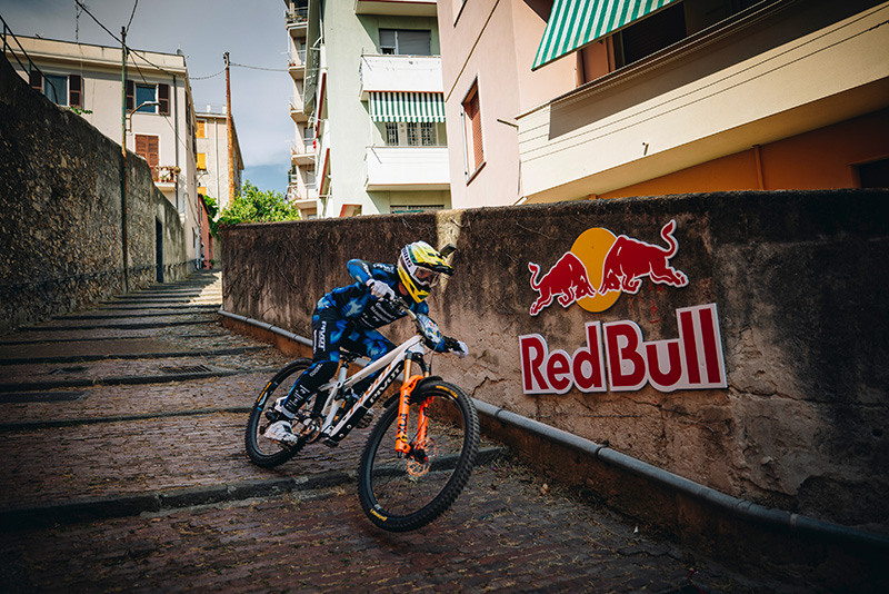 Red Bull Genova Cerro Abajo 2026: vince ancora Roger Vieira