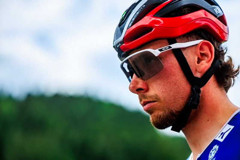 Luca Martin guida la pattuglia francese a La Thuile. 3 italiani nella Top10