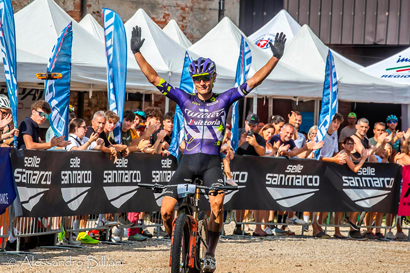 Simone Avondetto conquista il suo primo titolo tra gli Elite nell’XCO