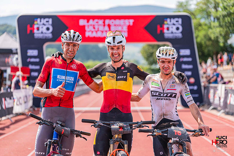 Wout Alleman e Anna Weinbeer conquistano la Black Forest ULTRA Bike Marathon, e l’elvetica la Coppa