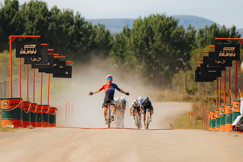 Stedman vince la volata di gruppo nella 4^ tappa della Gravel Burn. Beers ancora leader